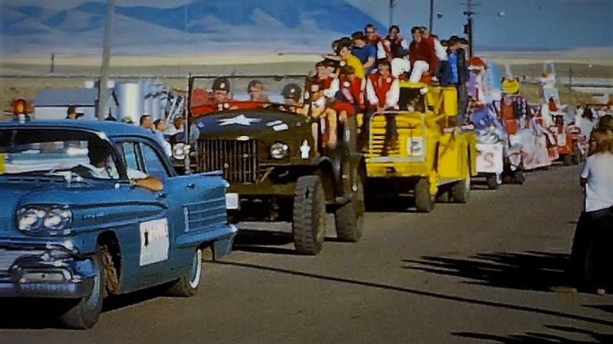 0160 Sunburst Homecoming Parade One